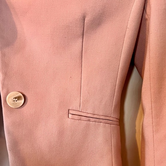 H&M - Picture 6 of 12